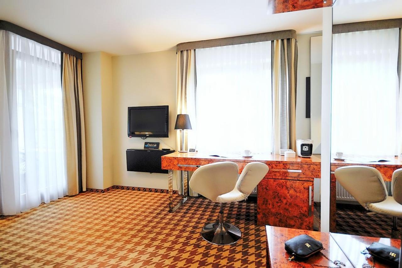 119 W 5 Gwiazdkowym Royal Tulip Sand 200 M Plaza Dobruk Apartamenty Kolobřeh Exteriér fotografie